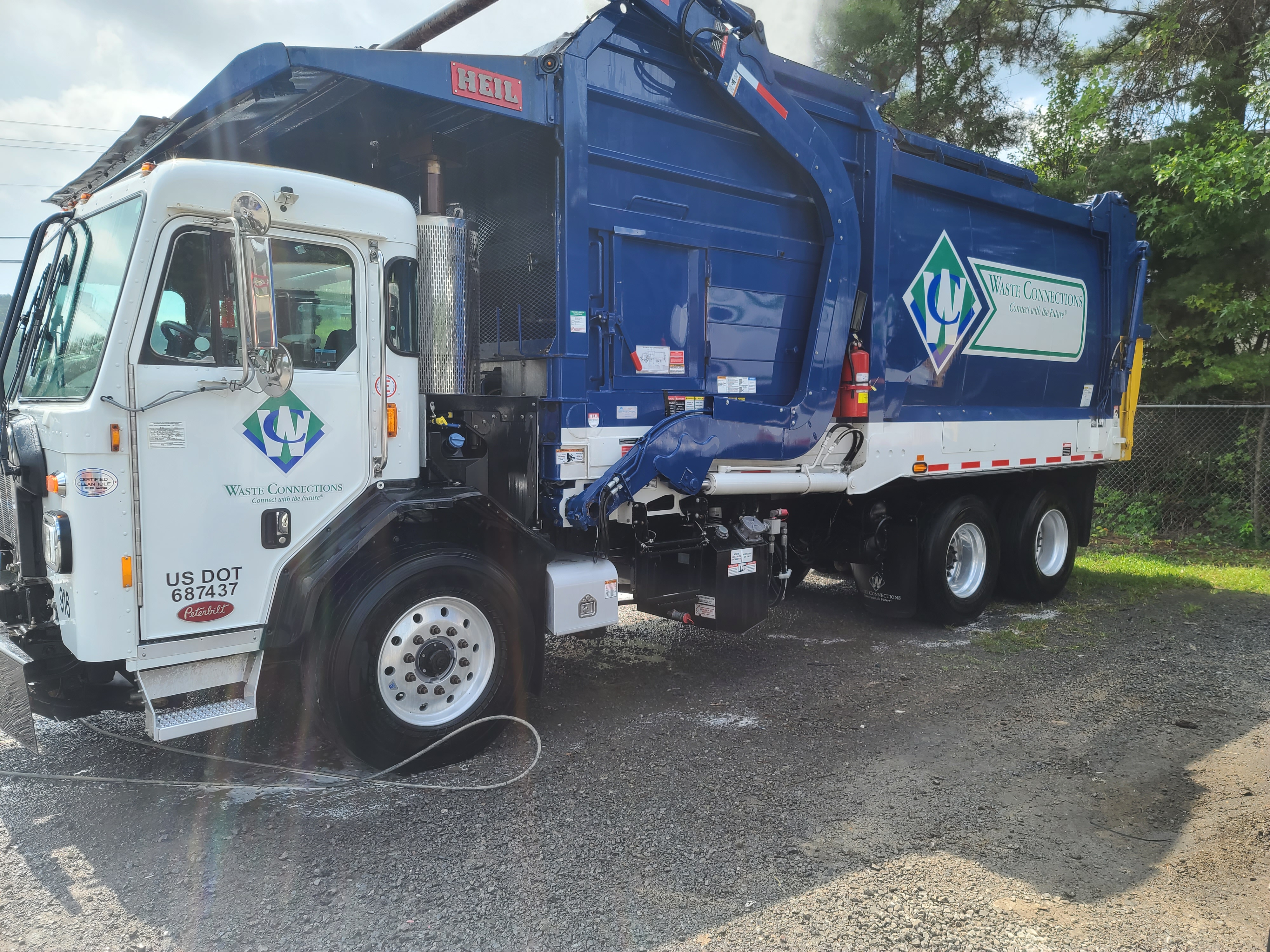 Heavy Equipment & Haulers – Xpress Cleaning Inc.