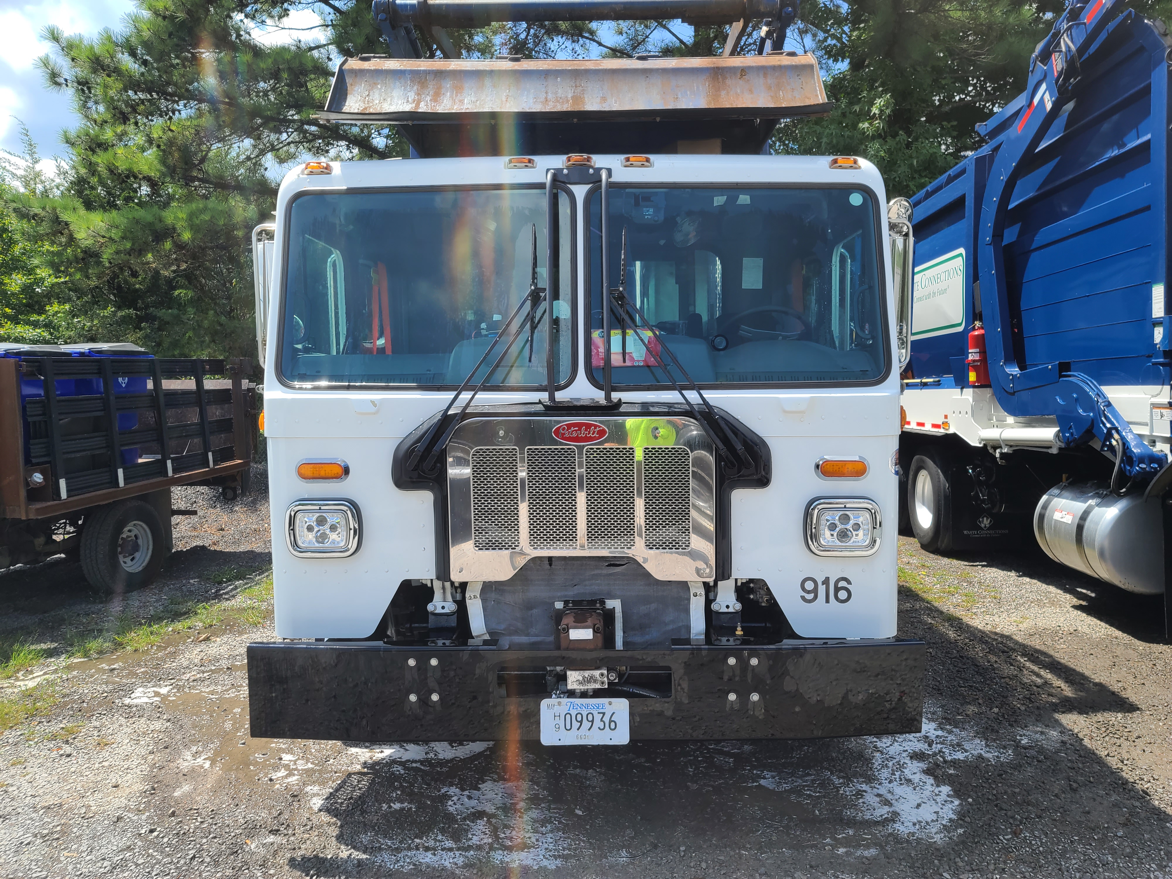 Heavy Equipment & Haulers – Xpress Cleaning Inc.